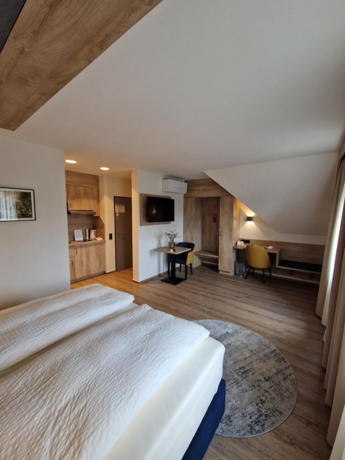 Hotel Restaurant Esser Wegberg Екстер'єр фото