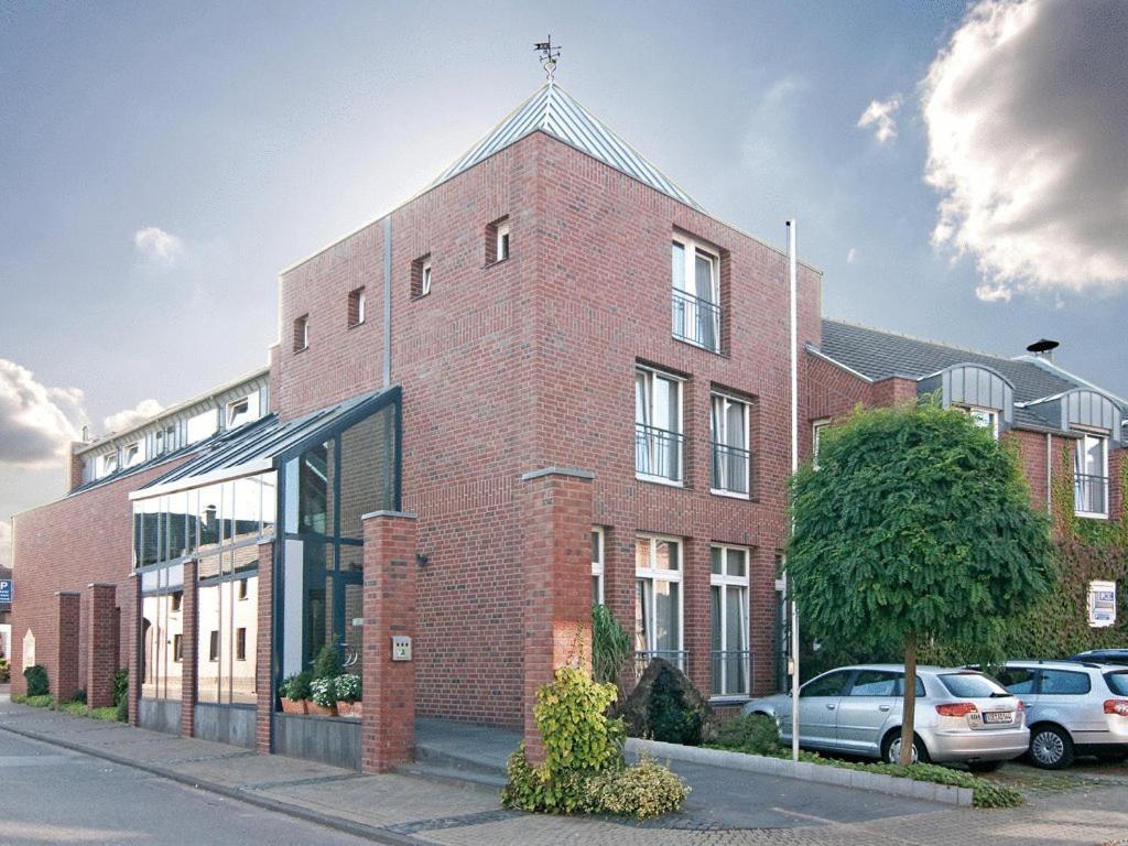 Hotel Restaurant Esser Wegberg Екстер'єр фото